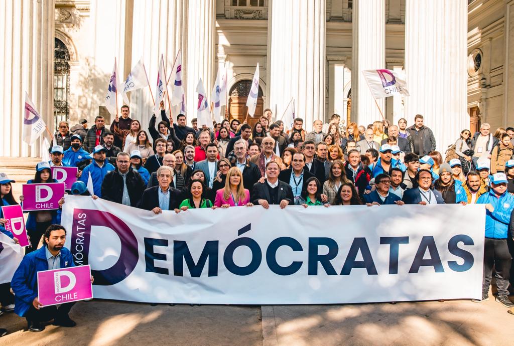 Democratas 17